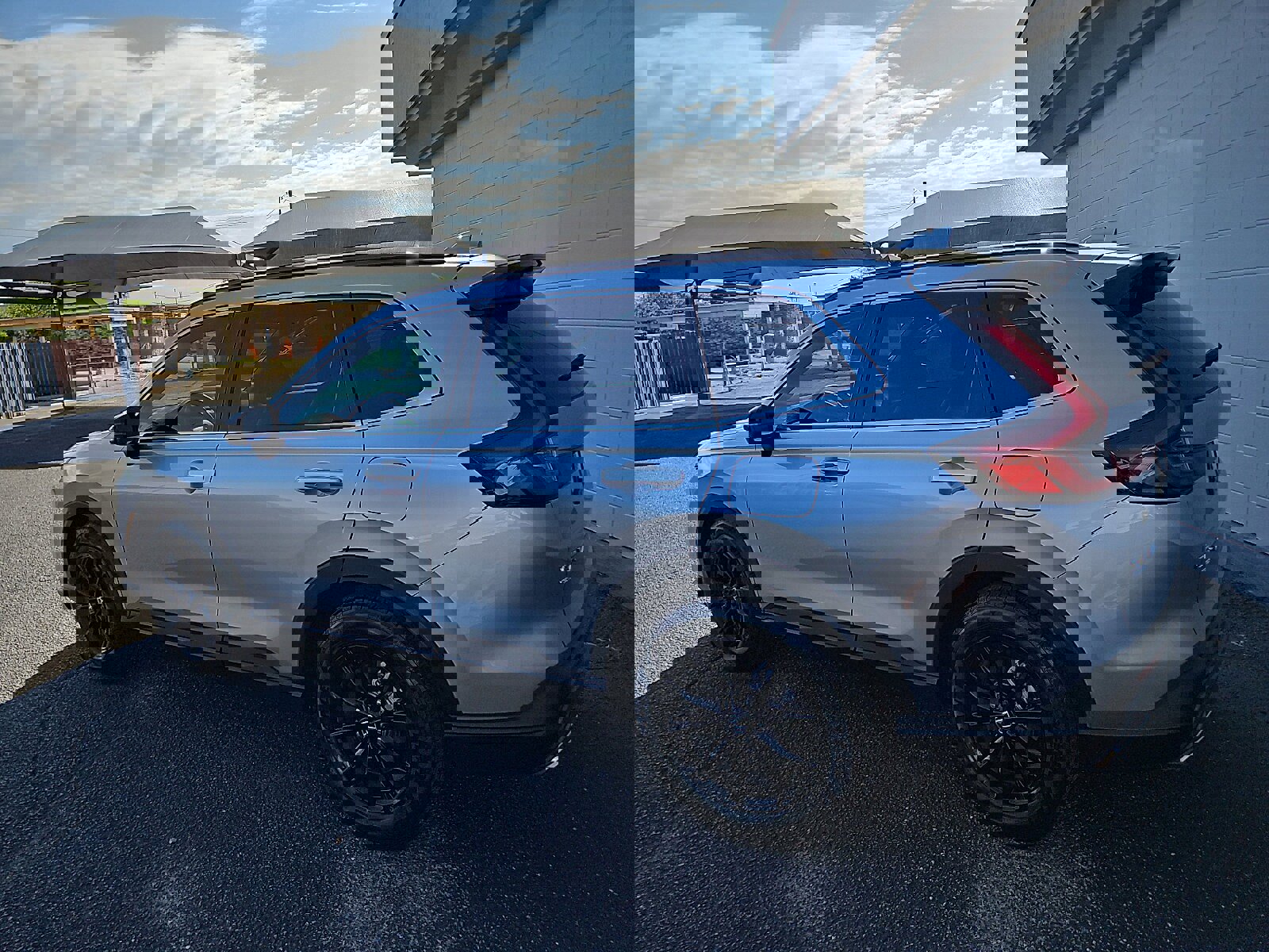 Used 2025 Honda CR-V Sport-L image 2