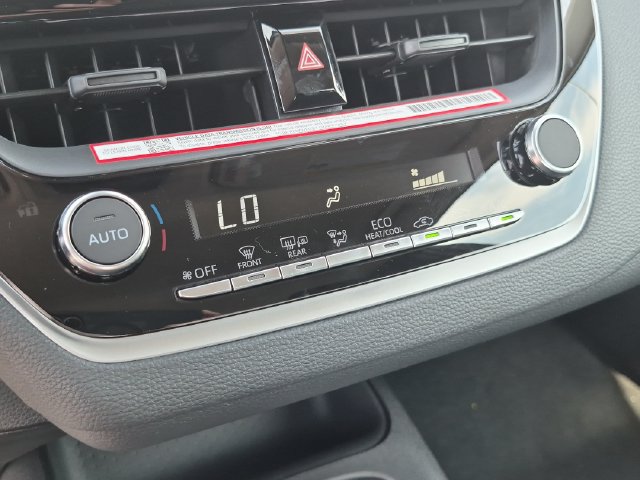 New 2026 Toyota Corolla LE FWD image 17