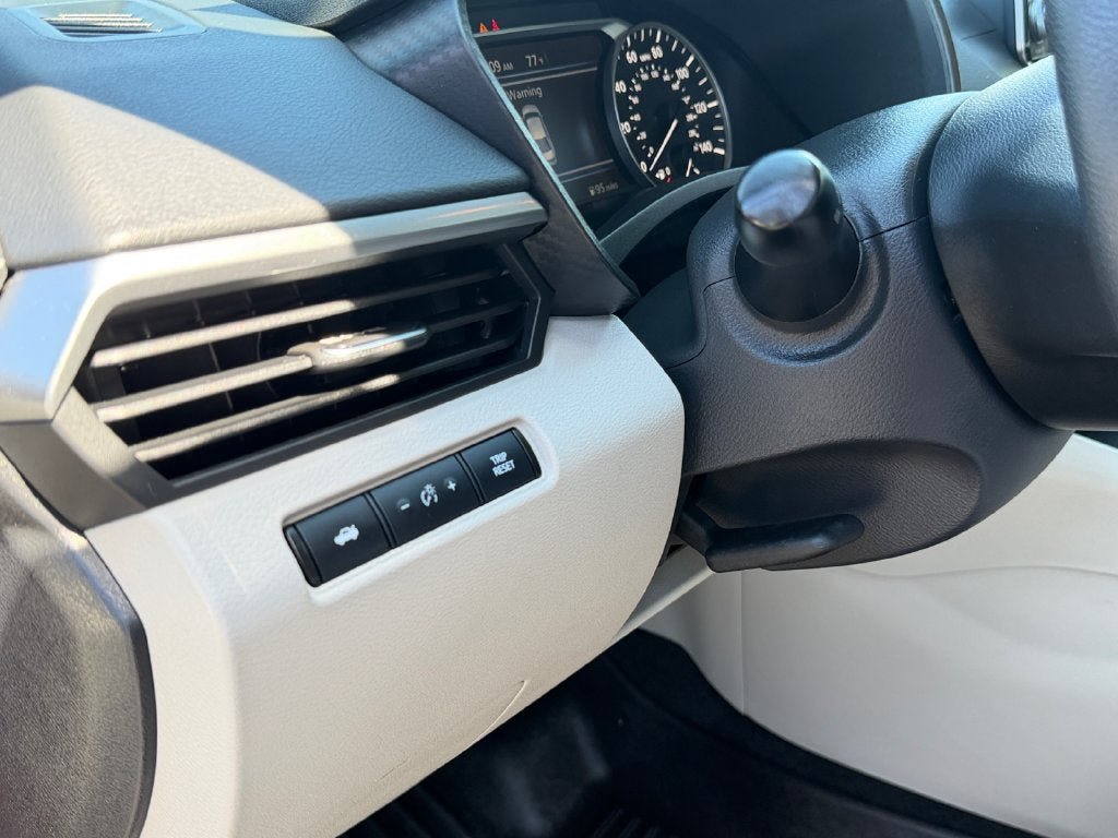 Used 2021 Nissan Altima 2.5 SV AWD/4WD image 20