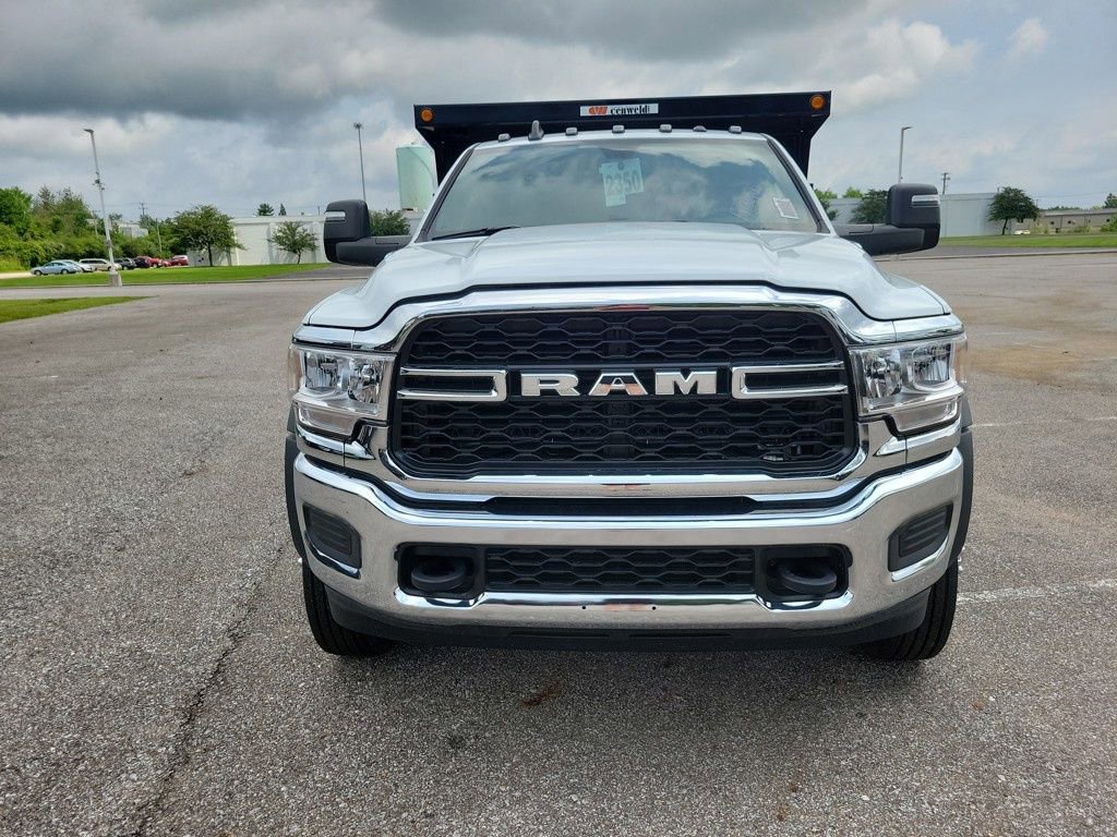 New 2024 RAM 5500 Tradesman image 3