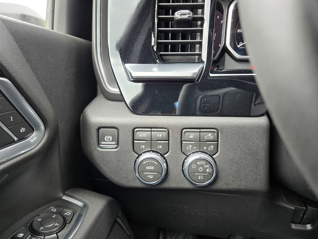 New 2026 GMC Sierra 2500 SLT image 12