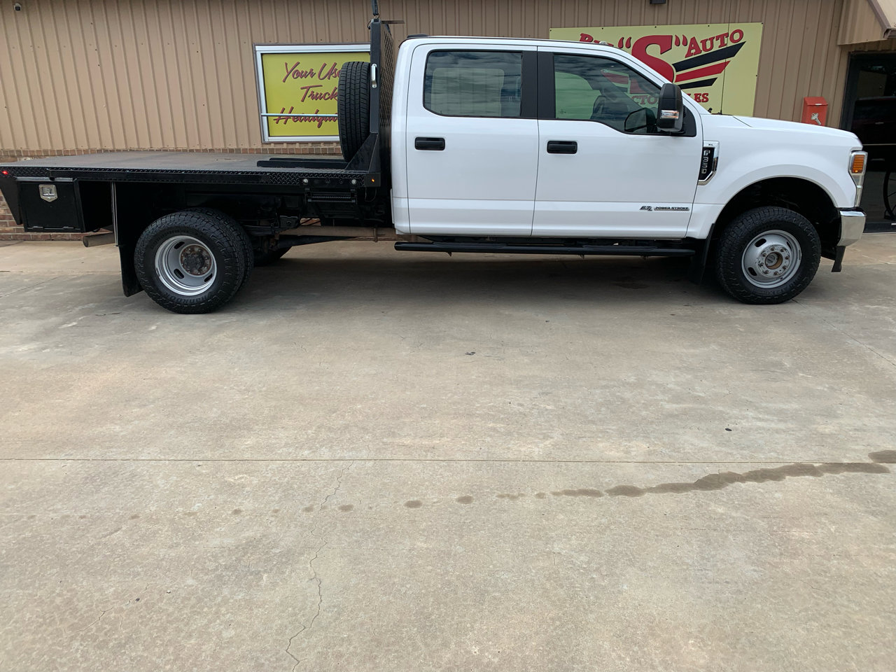 Used 2020 Ford F350 XL w/ Power Equipment Group image 6
