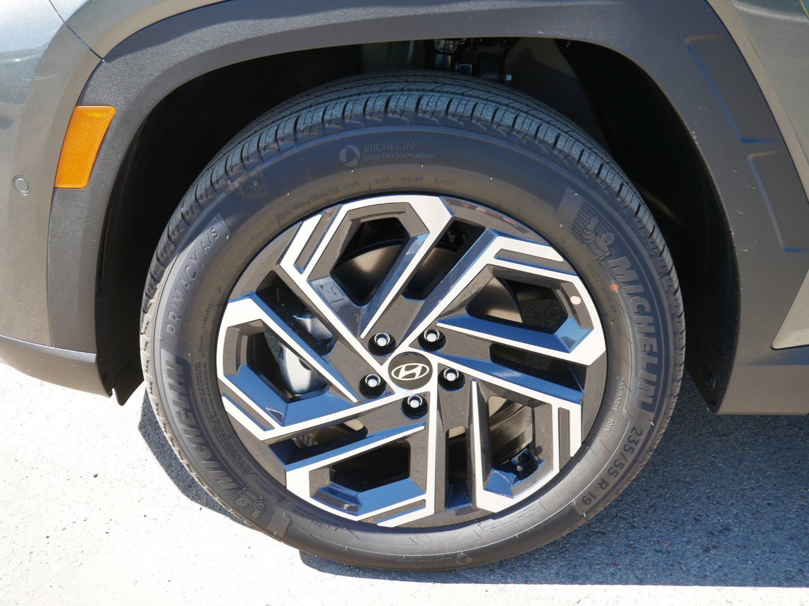 New 2026 Hyundai Tucson Limited image 6