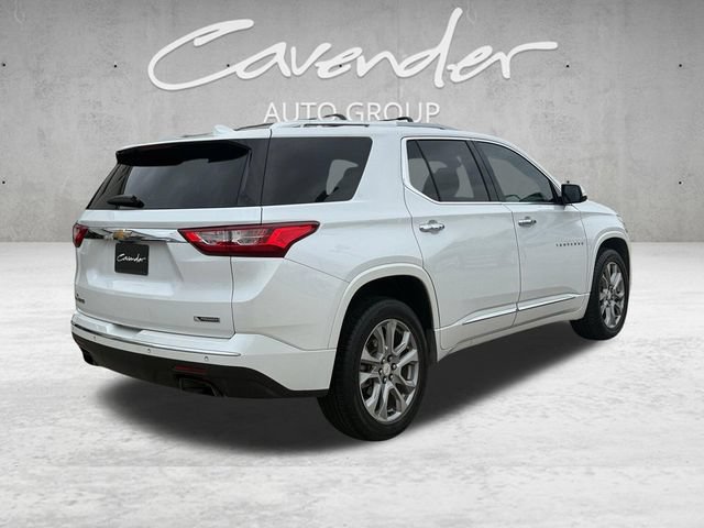 Used 2018 Chevrolet Traverse Premier w/ Driver Confidence II Package FWD image 16