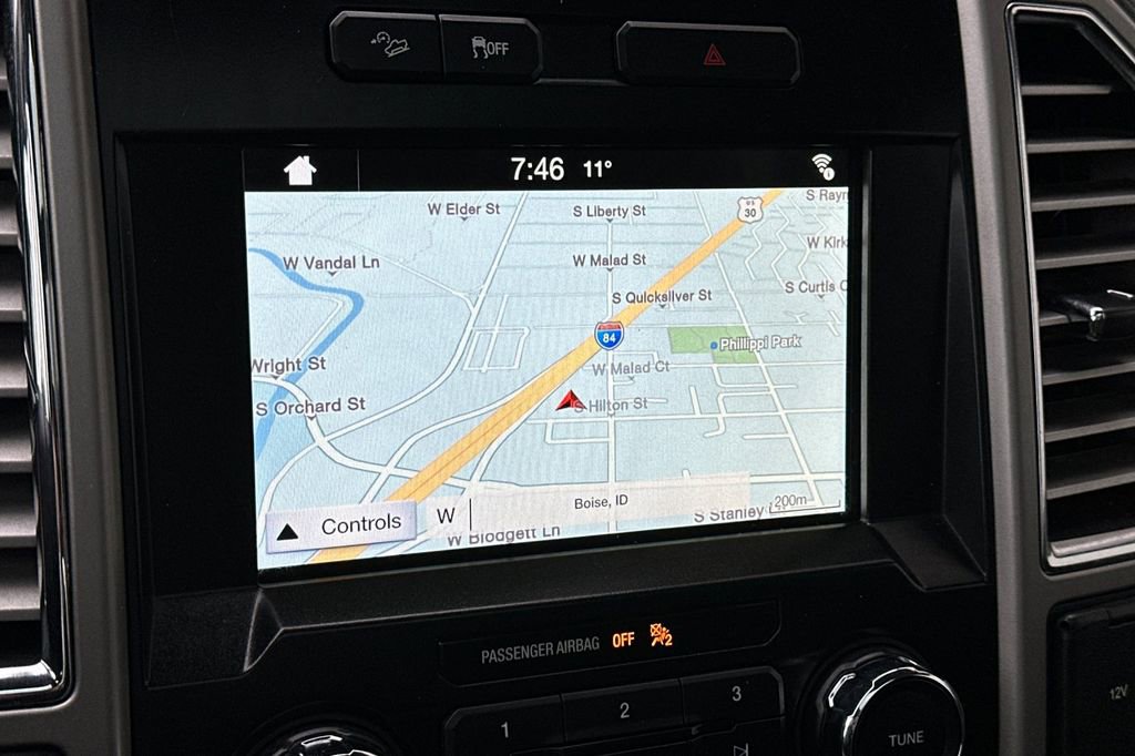 Used 2016 Ford F150 Lariat w/ FX4 Off-Road Package image 19