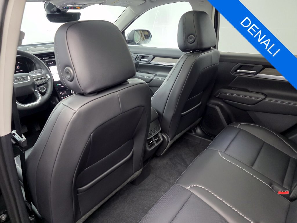 Used 2026 GMC Terrain Denali AWD/4WD image 15