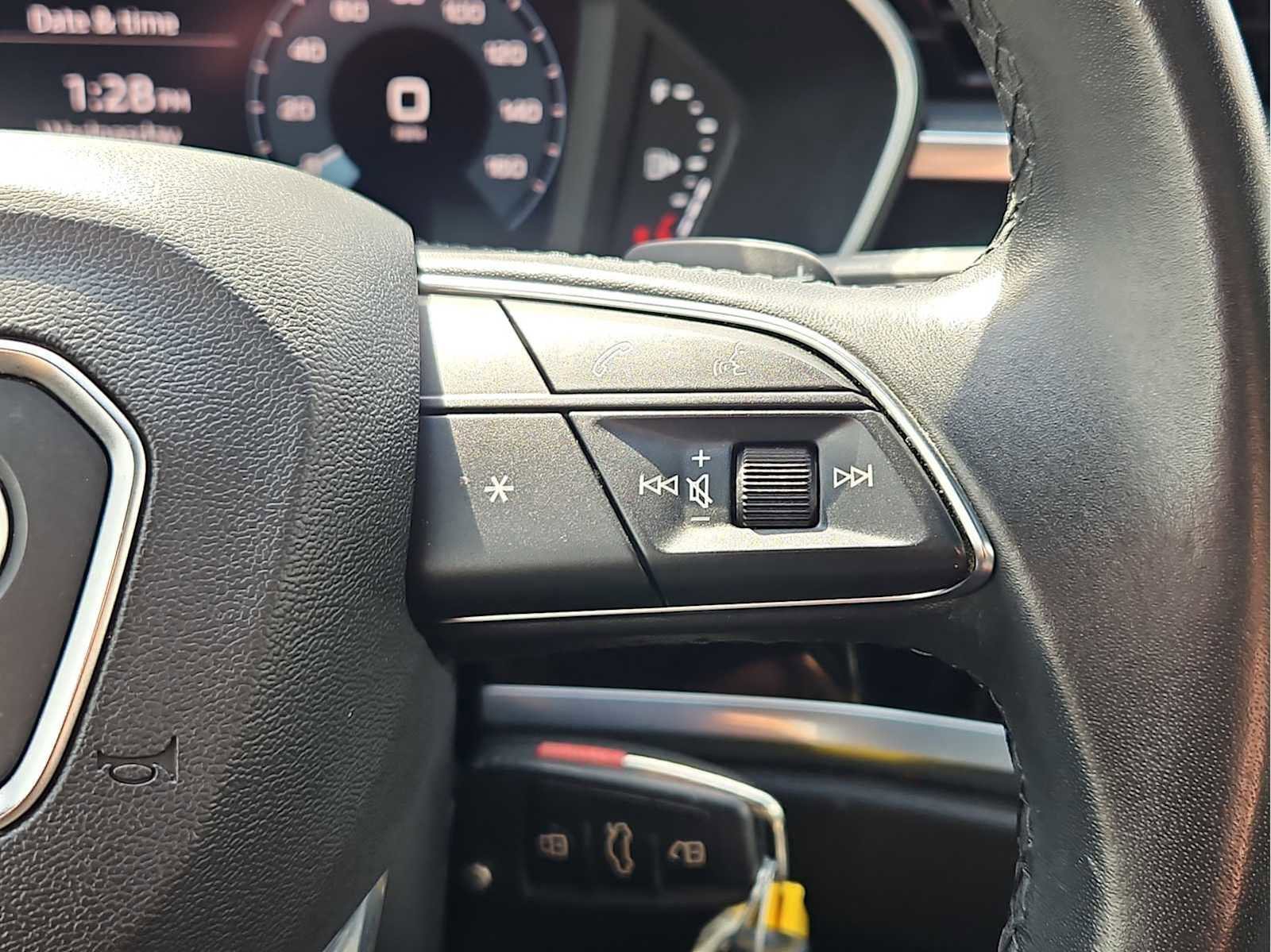 Used 2023 Audi Q3 2.0T Premium AWD/4WD image 21