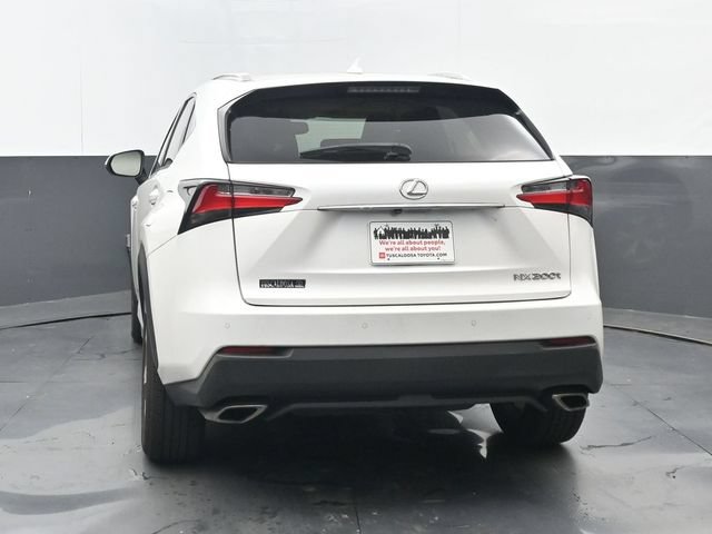 Used 2017 Lexus NX 200t AWD w/ Premium Package image 4