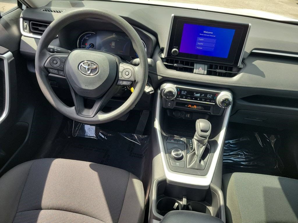 Certified 2024 Toyota RAV4 LE AWD/4WD image 26
