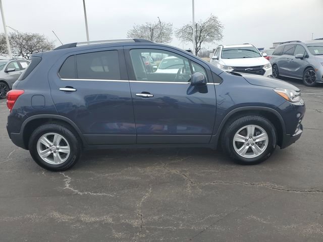 Used 2019 Chevrolet Trax LT w/ LT Convenience Package image 8