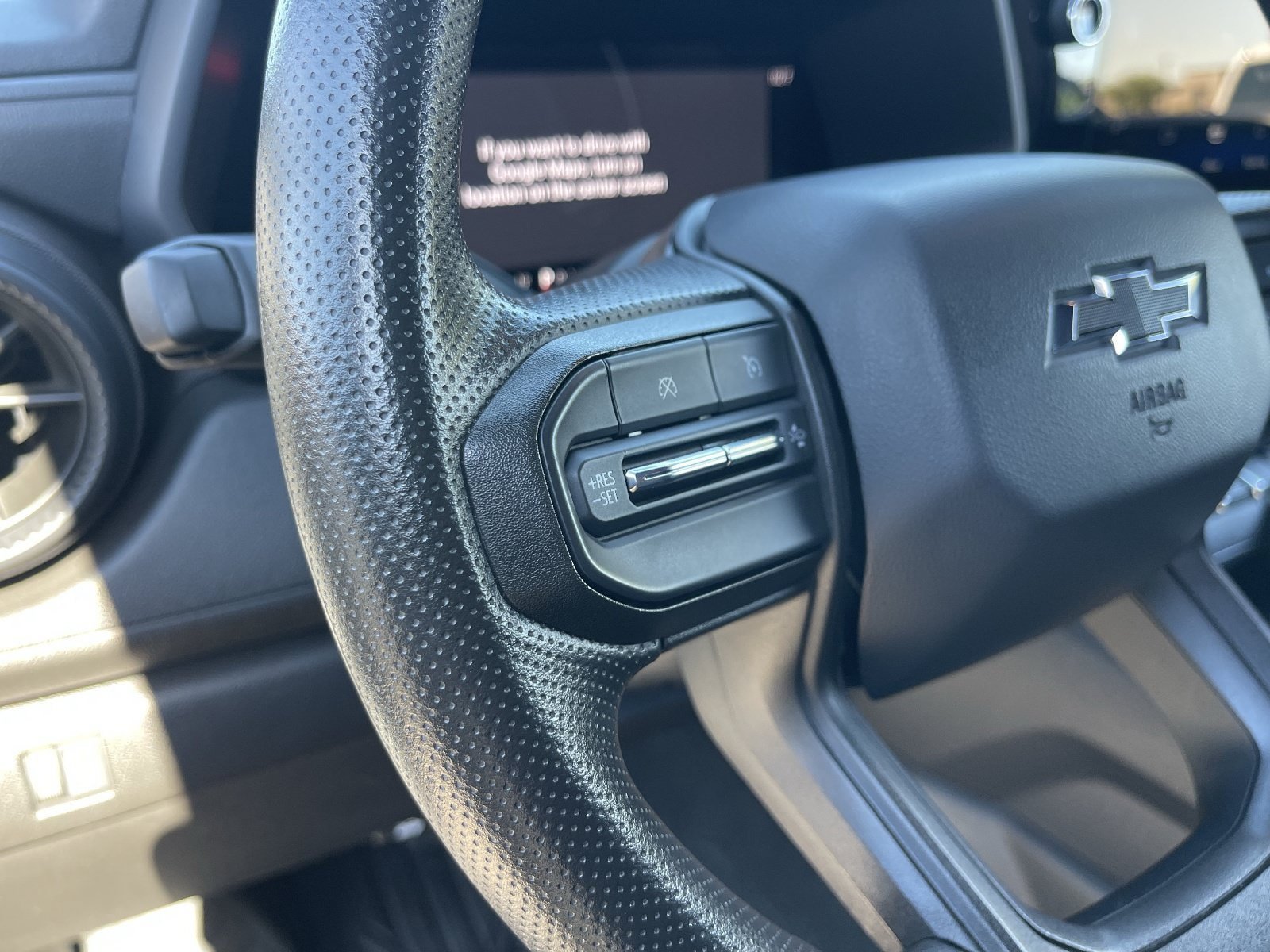 Used 2024 Chevrolet Colorado Trail Boss AWD/4WD image 25