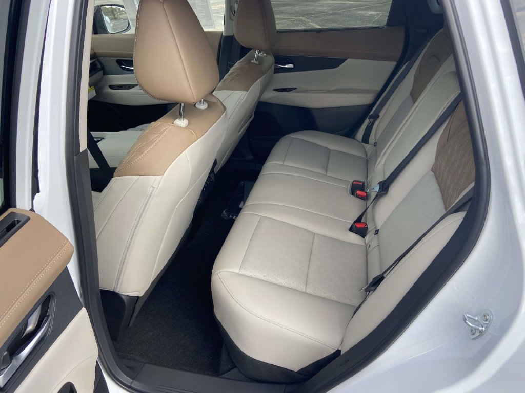New 2027 Nissan Murano Platinum AWD/4WD image 11