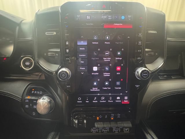 Used 2025 RAM 1500 Limited AWD/4WD image 32