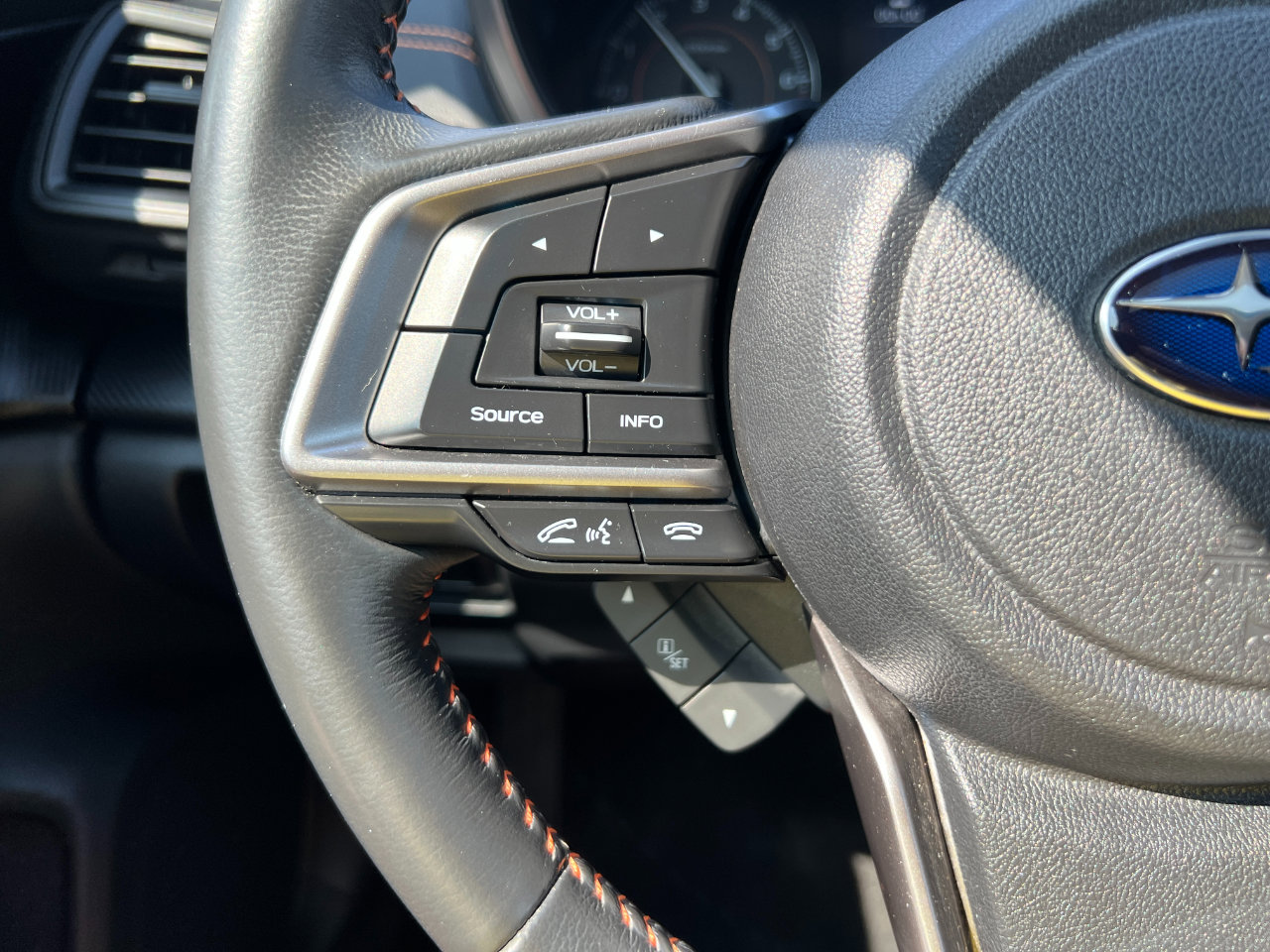 Used 2020 Subaru Crosstrek 2.0i Premium w/ Moonroof Package 2 image 33