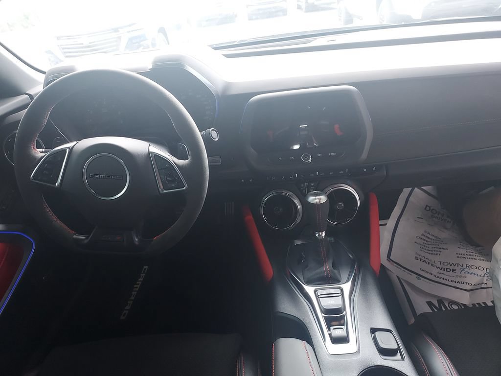 Used 2022 Chevrolet Camaro ZL1 RWD image 15