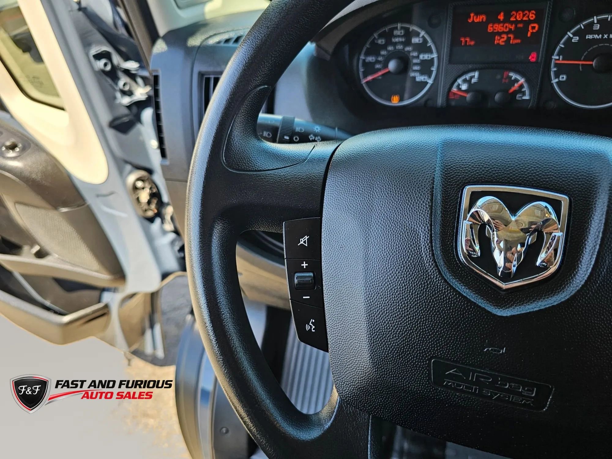 Used 2019 RAM ProMaster 3500 FWD image 18