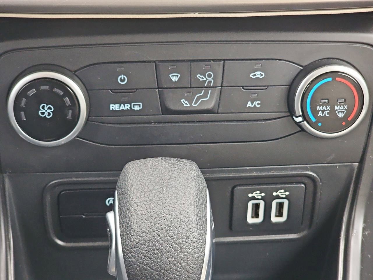 Used 2022 Ford EcoSport S AWD/4WD image 25