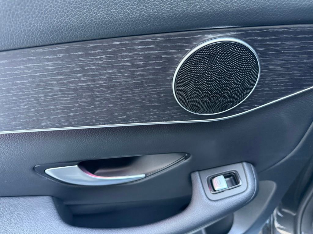 Used 2022 Mercedes-Benz GLC 300 4MATIC image 14