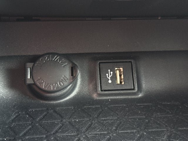 Used 2025 Toyota RAV4 XLE FWD image 22