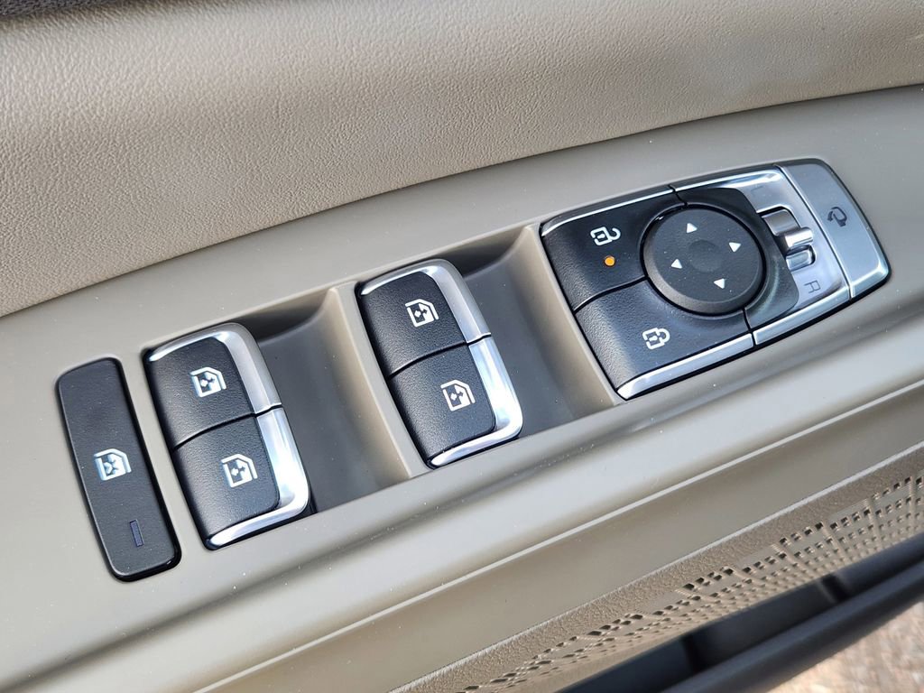 New 2026 Kia Carnival EX image 7