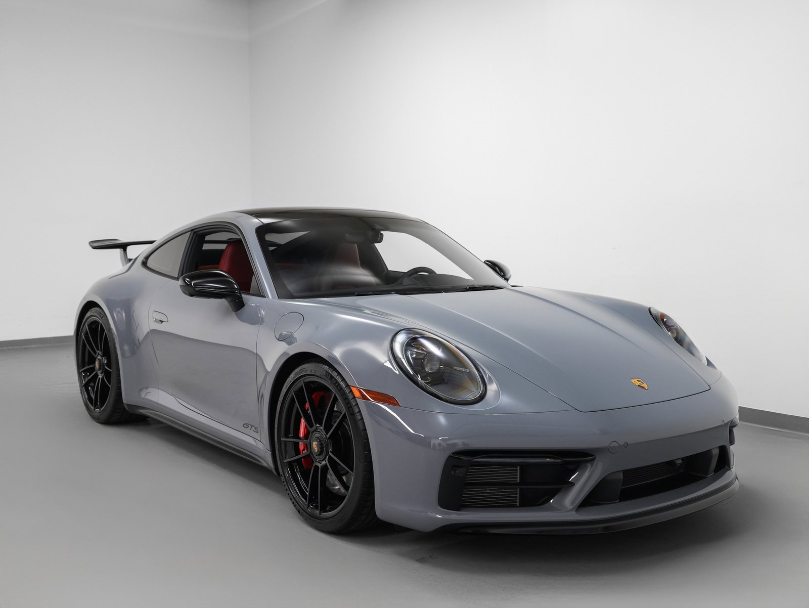 Used 2024 Porsche 911 Carrera GTS image 10