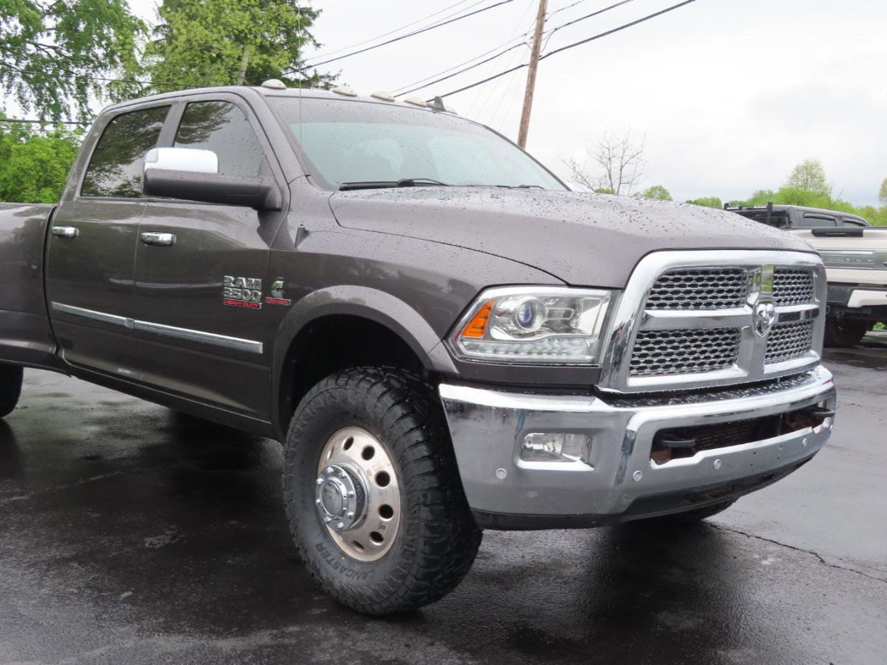 Used 2018 RAM 3500 Laramie AWD/4WD image 25