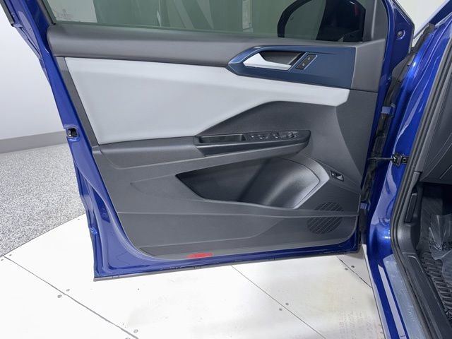 Used 2022 Volkswagen Taos SE image 10