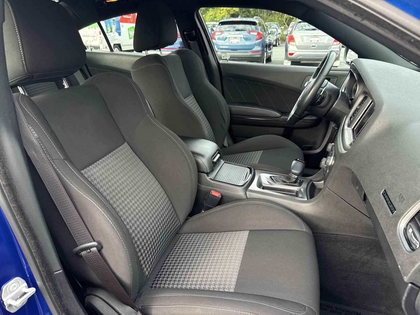 Used 2022 Dodge Charger R/T w/ Blacktop Package RWD image 27