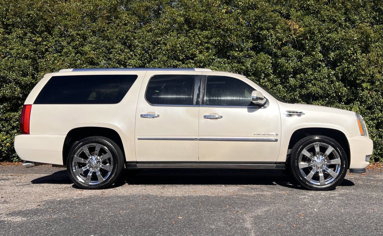 Used 2009 Cadillac Escalade ESV 2WD image 10