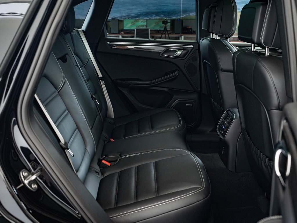 New 2026 Porsche Macan S image 48