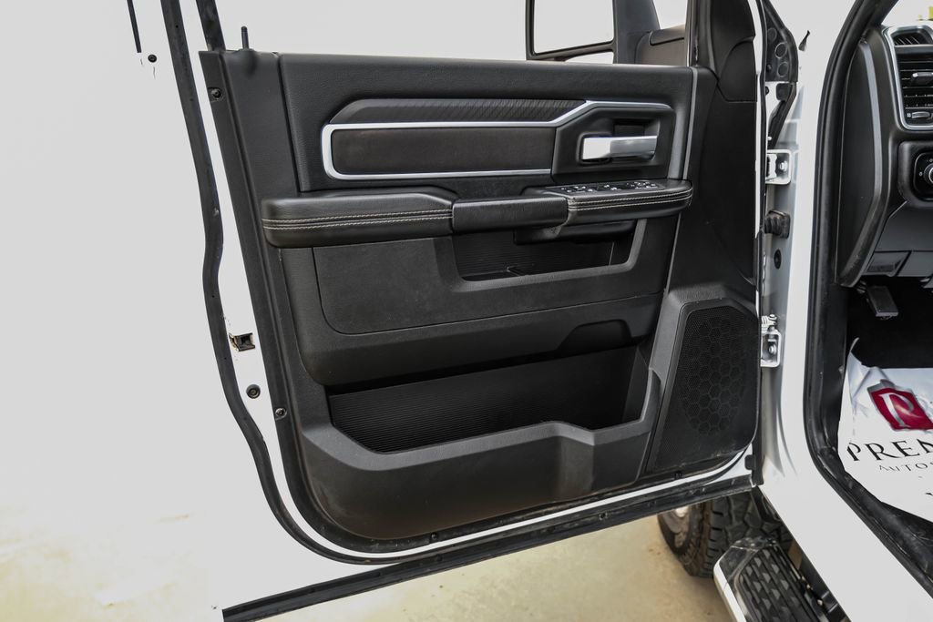 Used 2025 RAM 2500 Big Horn AWD/4WD image 41