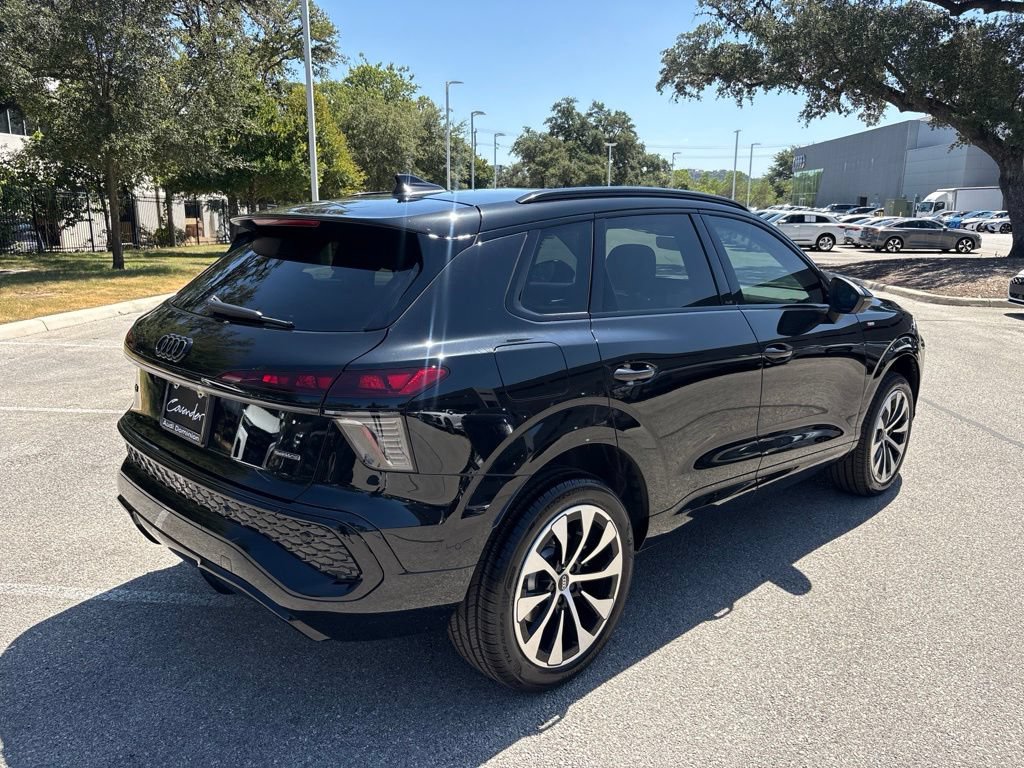 New 2026 Audi Q3 quattro 2.0T AWD/4WD image 6