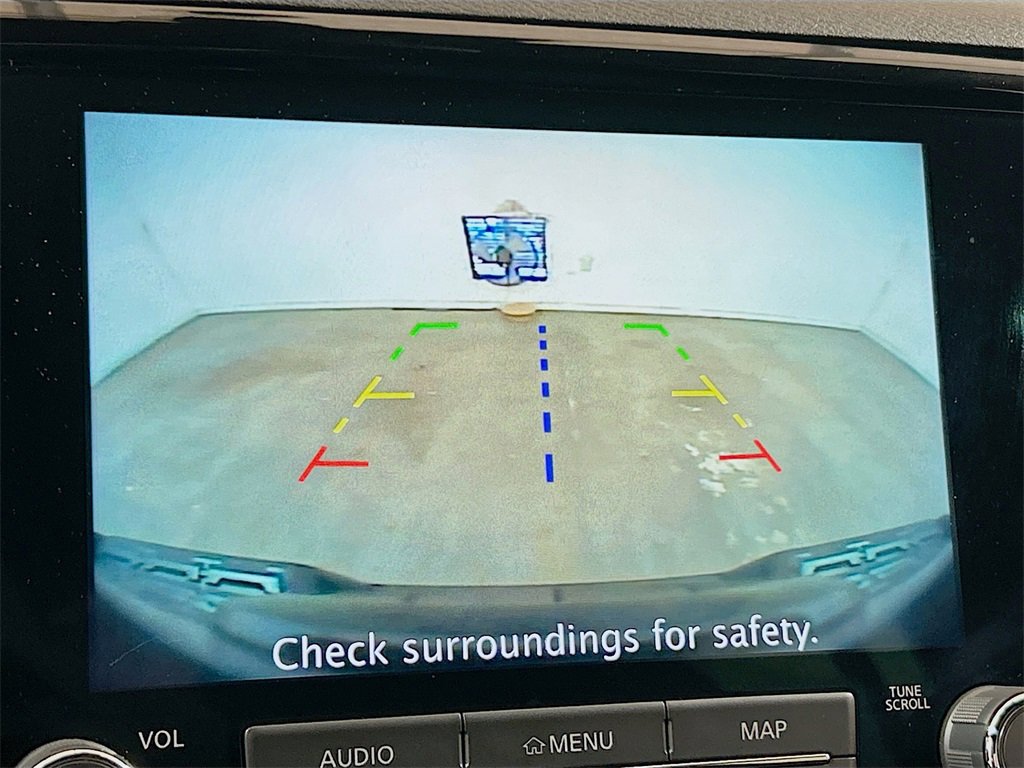 Used 2024 Nissan Frontier Pro-X image 12