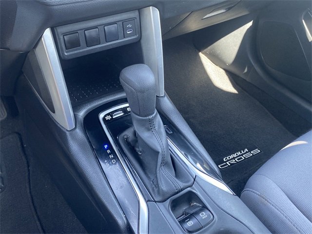 Used 2023 Toyota Corolla Cross S image 28