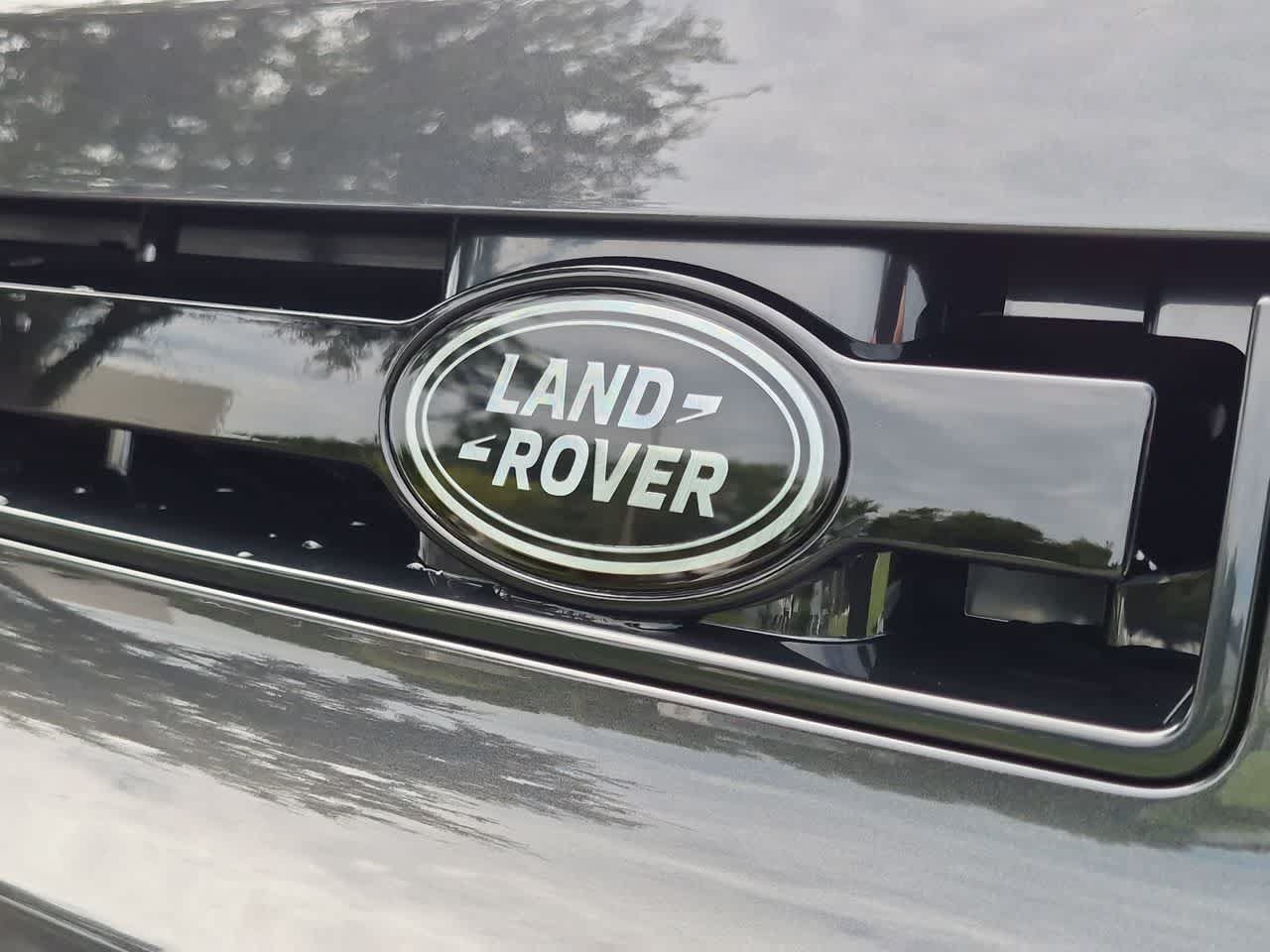 New 2026 Land Rover Defender 110 S AWD/4WD image 12