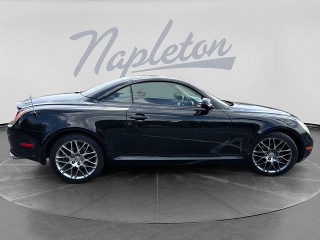 Used 2004 Lexus SC 430 Convertible RWD image 3