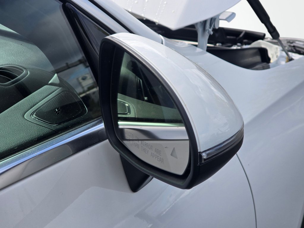 New 2026 Mercedes-Benz GLC 300 4MATIC image 29