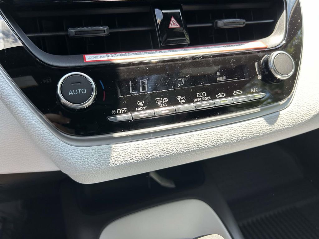 New 2026 Toyota Corolla SE FWD image 22