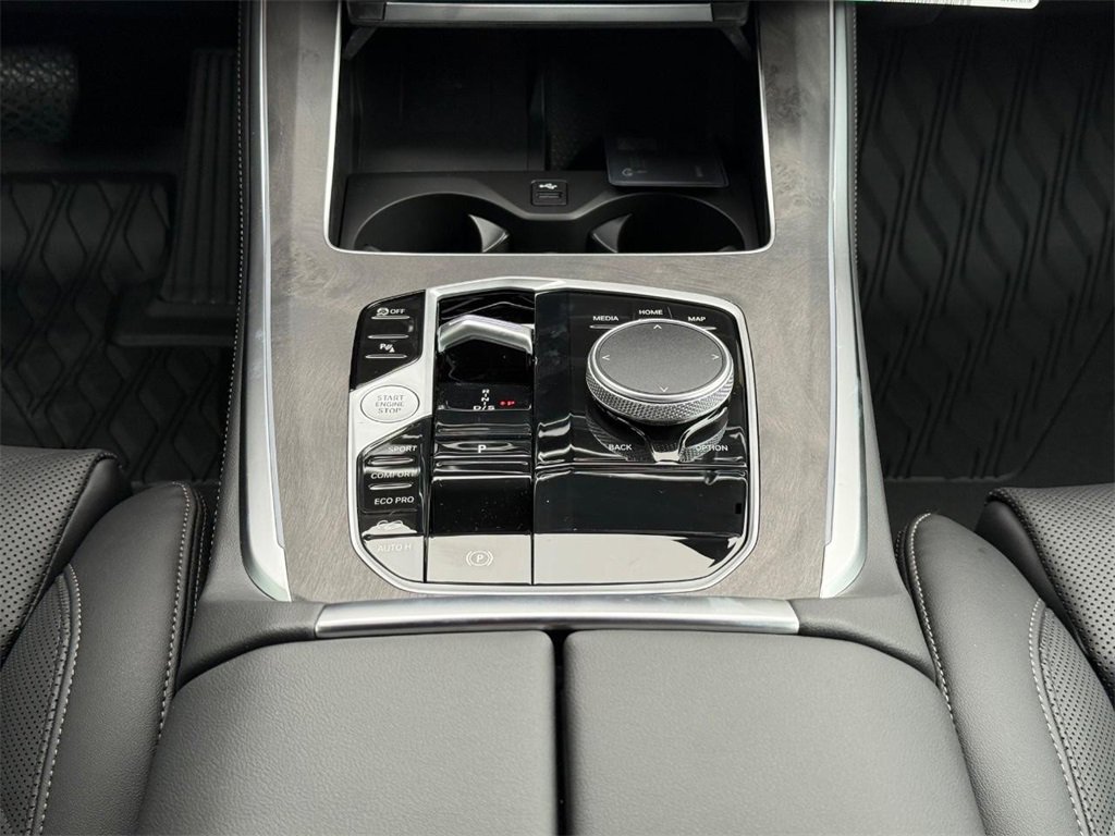 New 2026 BMW X5 xDrive40i image 8