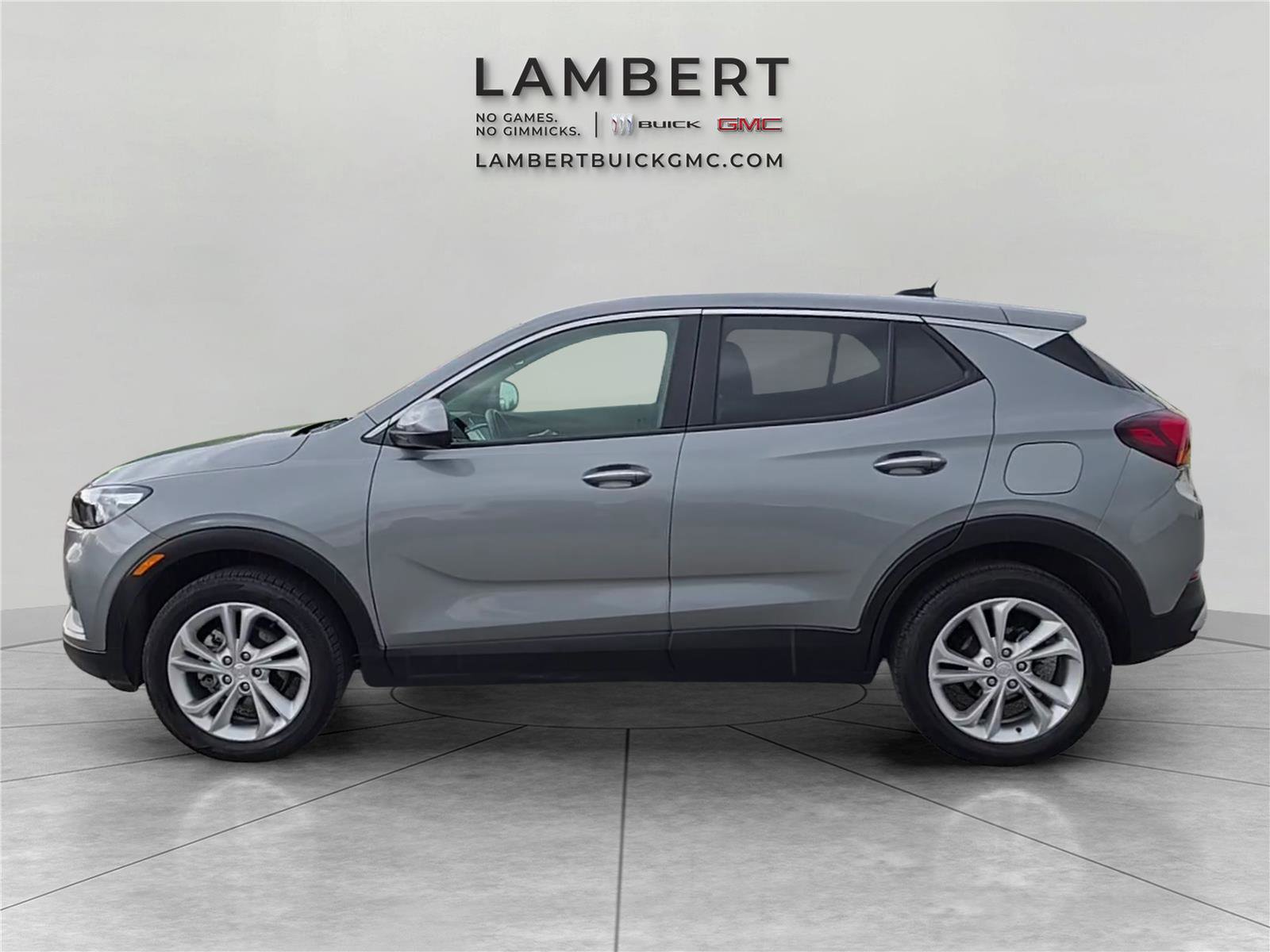 Used 2023 Buick Encore GX Preferred w/ Cold Weather Comfort Package AWD/4WD image 2