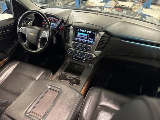 Used 2019 Chevrolet Suburban LT image 17