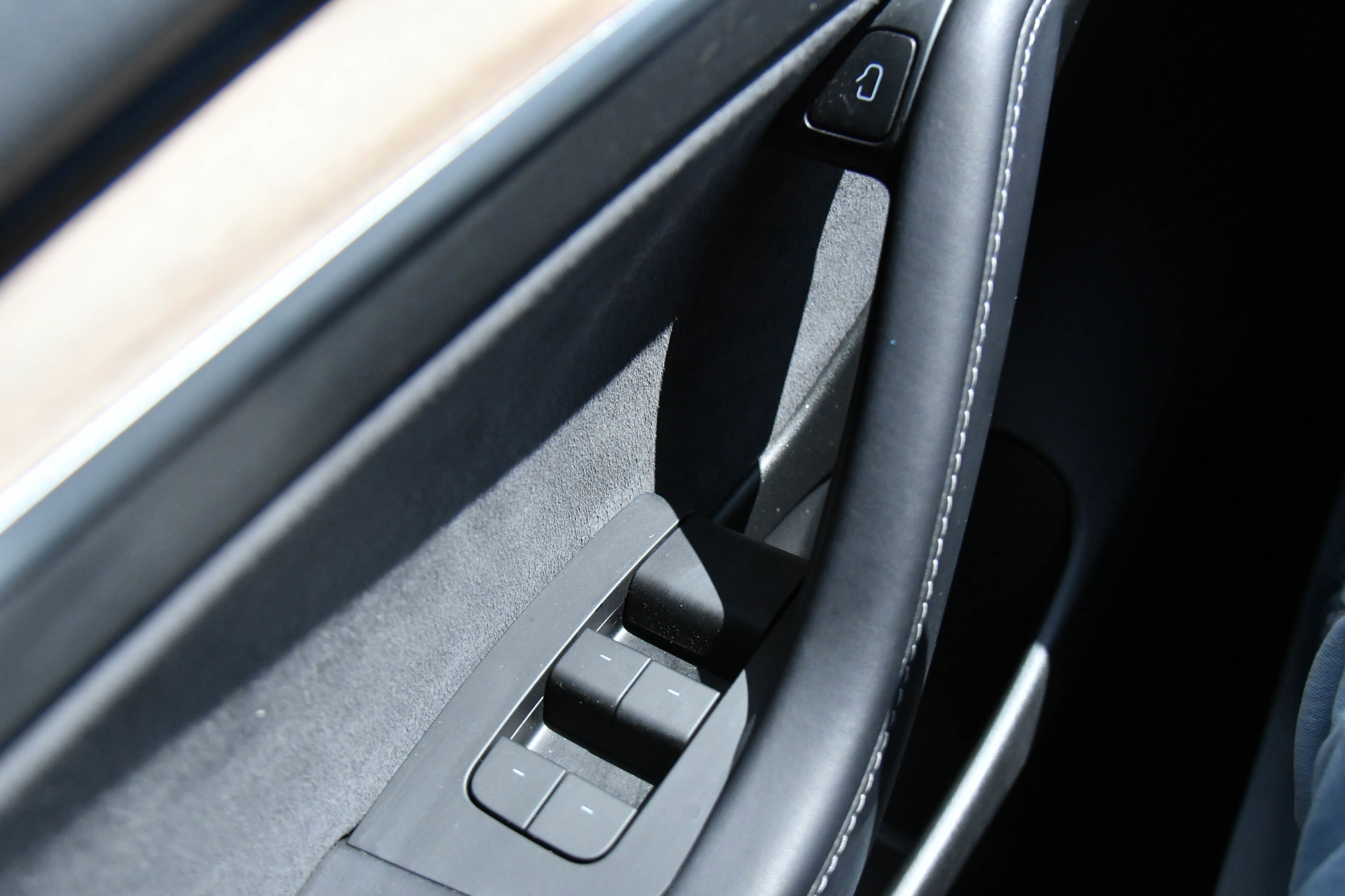 Used 2022 Tesla Model 3 Standard Range RWD image 31