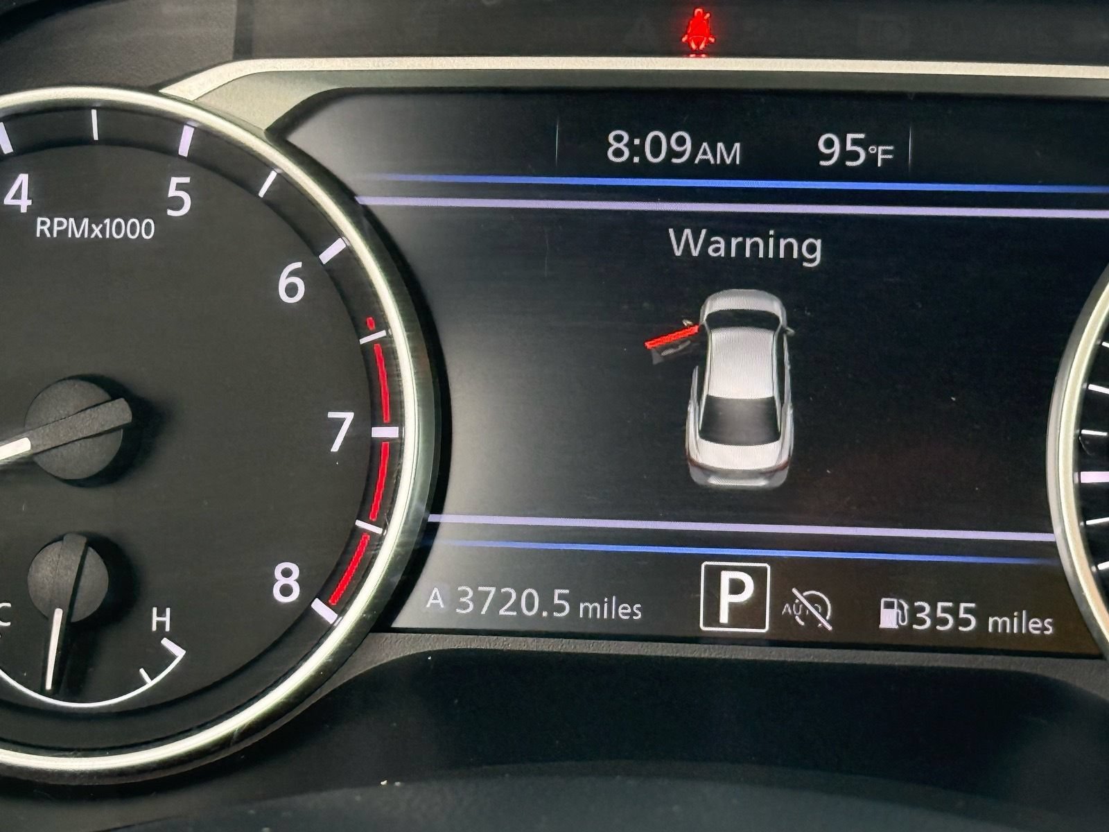 Used 2025 Nissan Sentra SR FWD image 19