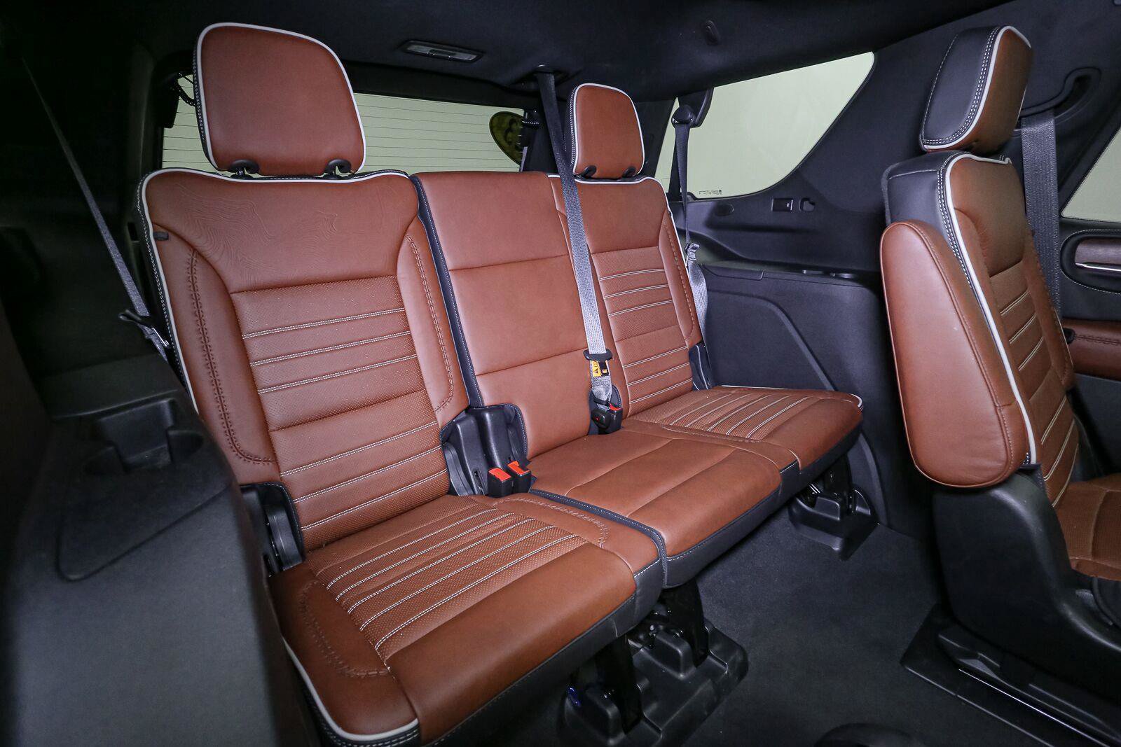 Used 2023 GMC Yukon Denali Ultimate AWD/4WD image 27