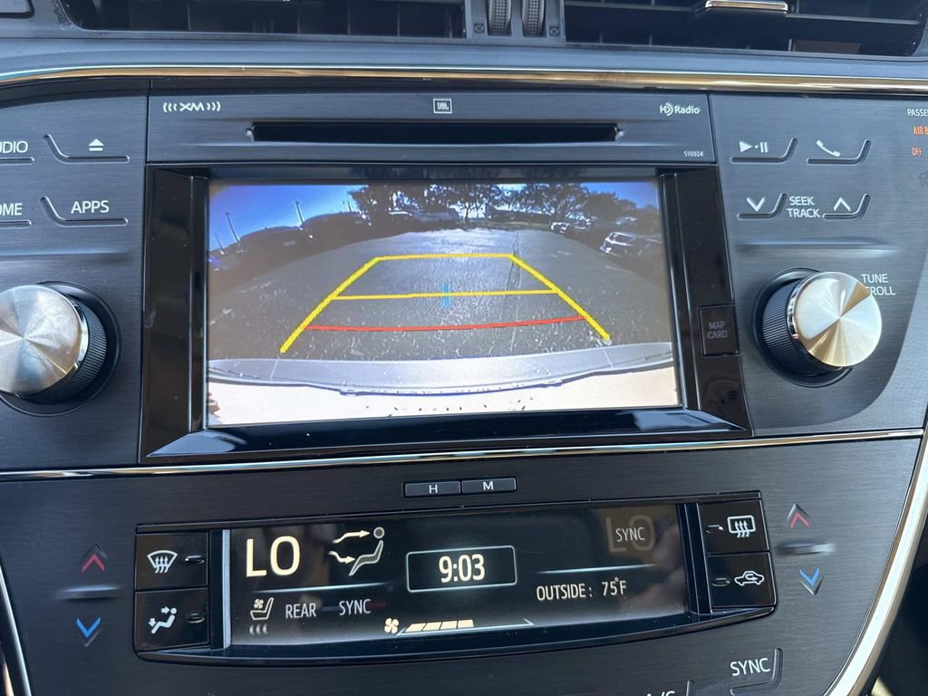 Used 2015 Toyota Avalon Limited image 22