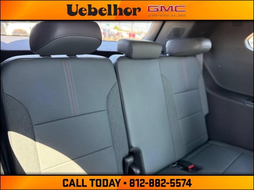 New 2026 GMC Acadia AT4 w/ Super Cruise Package AWD/4WD image 8