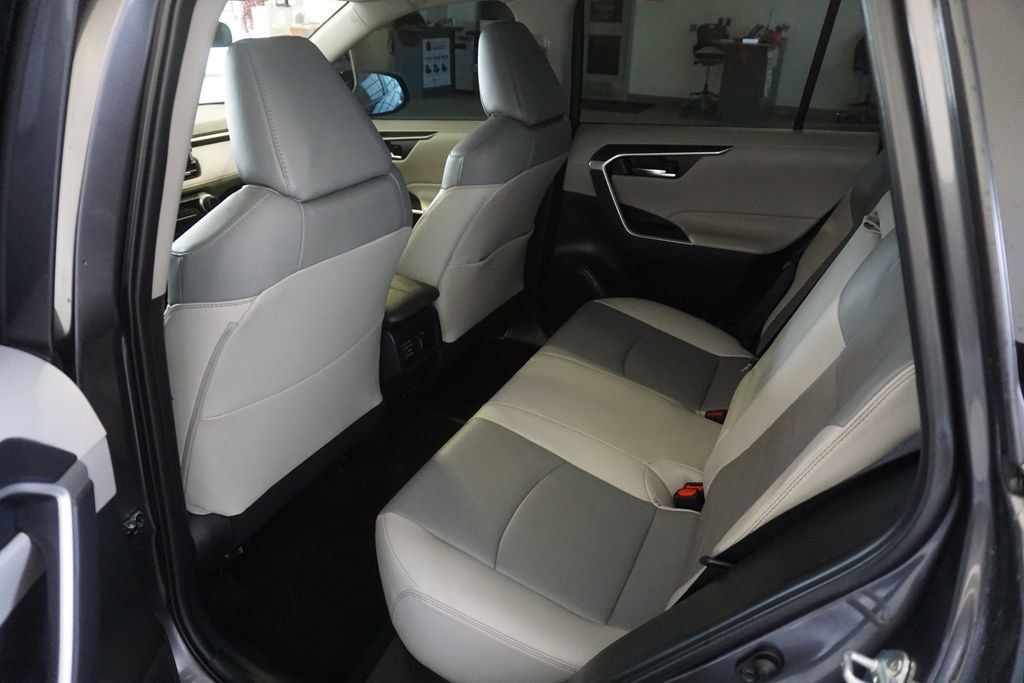 Certified 2024 Toyota RAV4 XLE Premium image 22