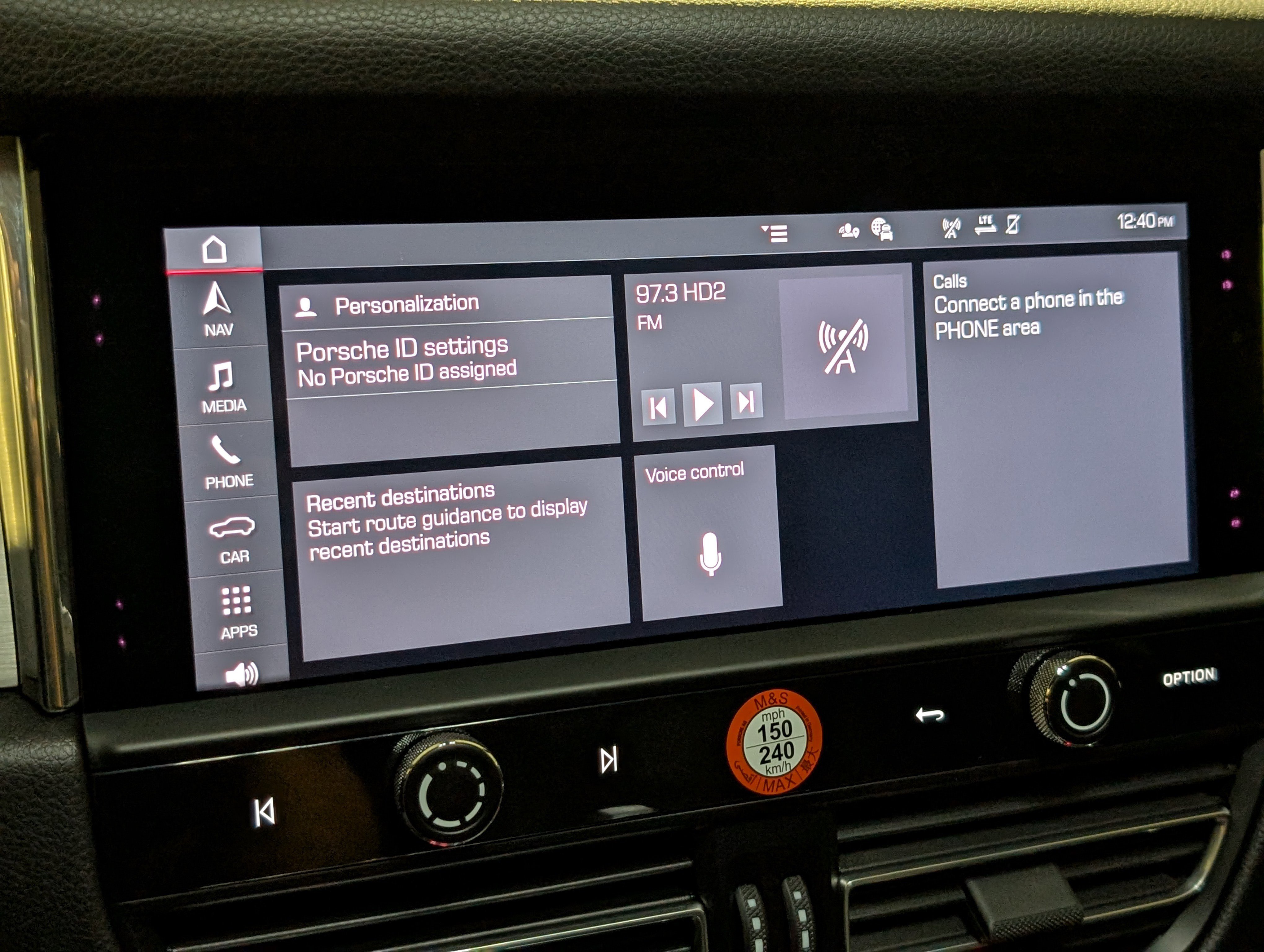 Certified 2026 Porsche Macan AWD/4WD image 35