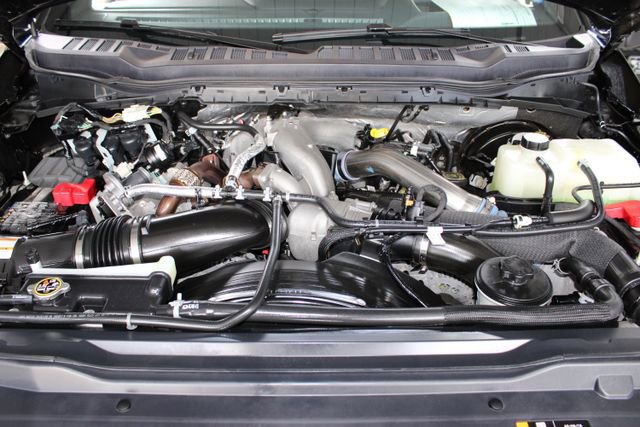 Used 2025 Ford F250 Platinum image 35