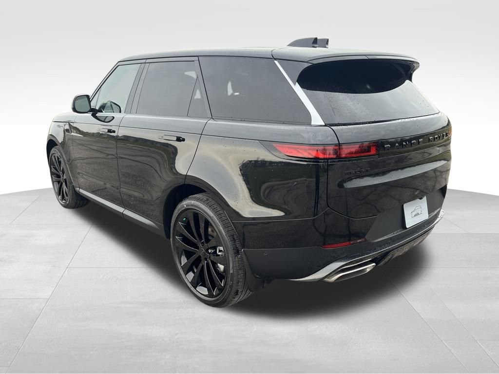 New 2026 Land Rover Range Rover Sport SE image 3